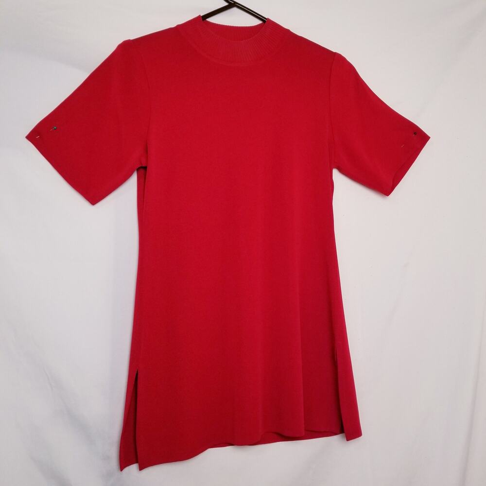VTG -Exclusively Misook Classic RED Knit Mock Turtle Neck Short Sleeve Size XS
